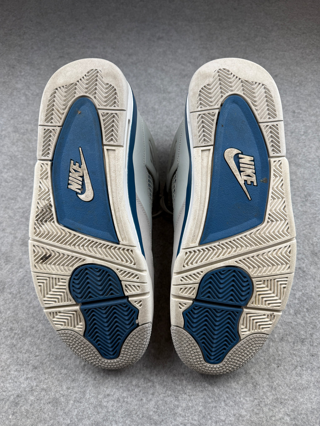 Air Jordan 4 Retro Military Blue (USED, NO BOX)