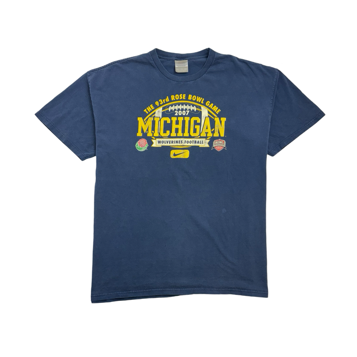 Vintage 2000s Nike Michigan Wolverine Football Tee Navy | Vitnage Clothing Store Canada