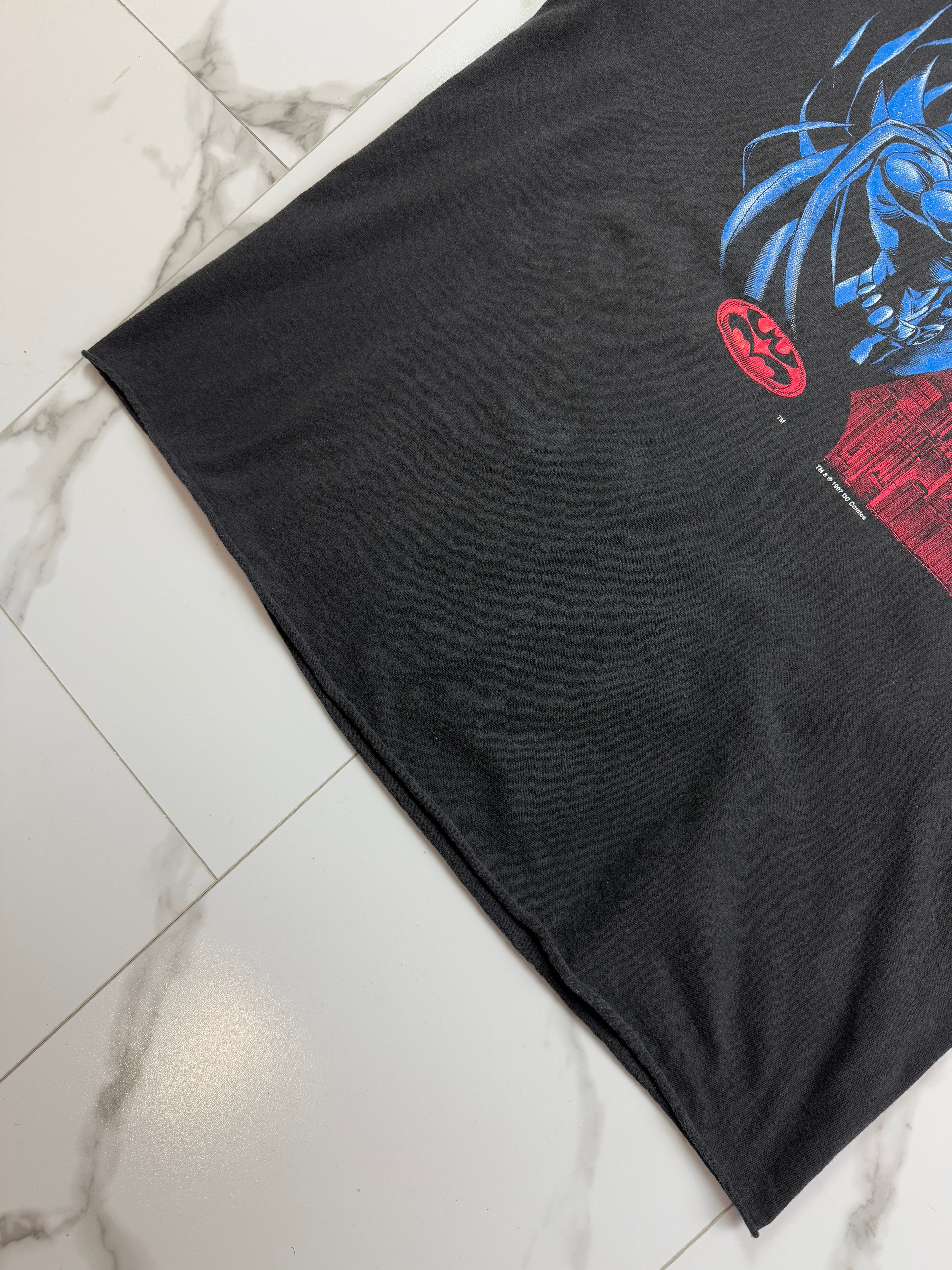 Vintage 1997 Batman DC Comics Tee Black