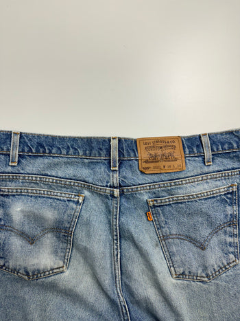 (37) Vintage 505 Levis Orange Tab Denim Pants