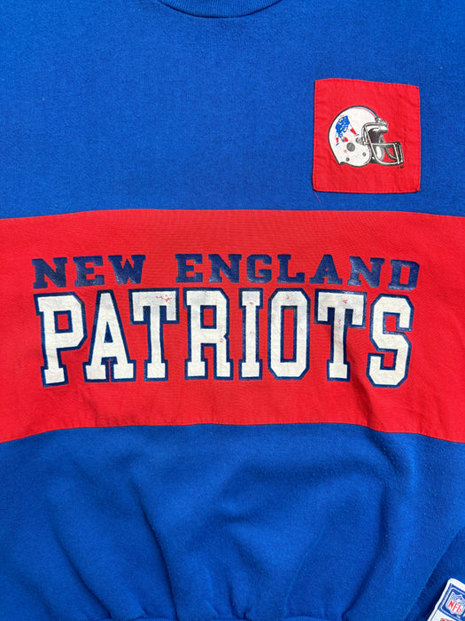 (L) Vintage 90s NFL New England Patriots Sweatshirt Blue | Vitnage Clothing Store Canada