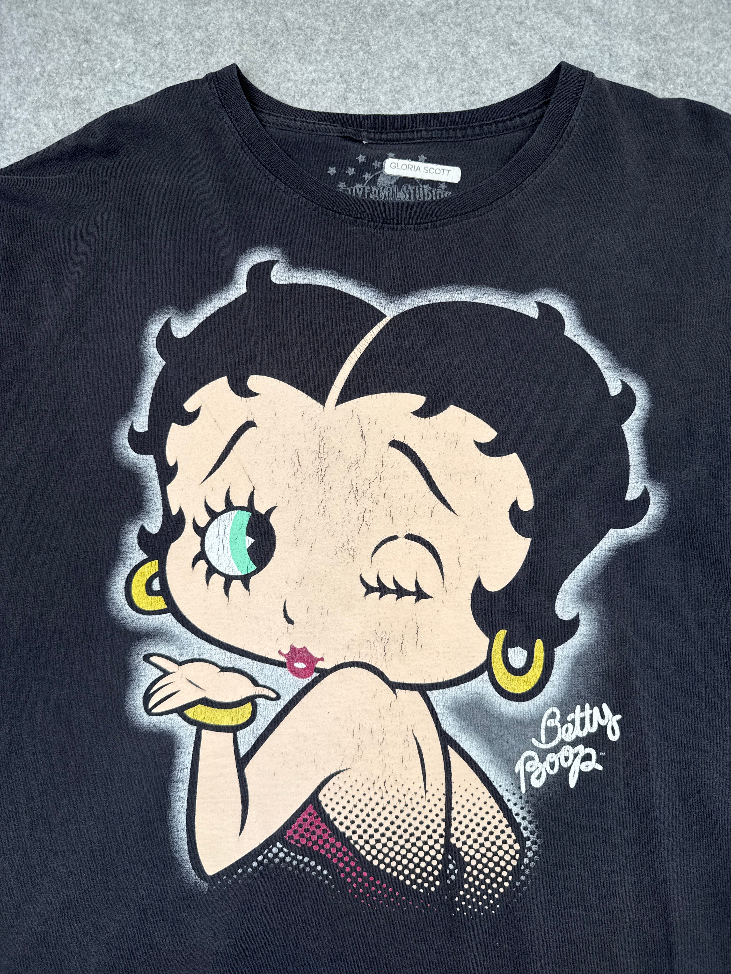 Betty Boop Blowing A Kiss Tee Black