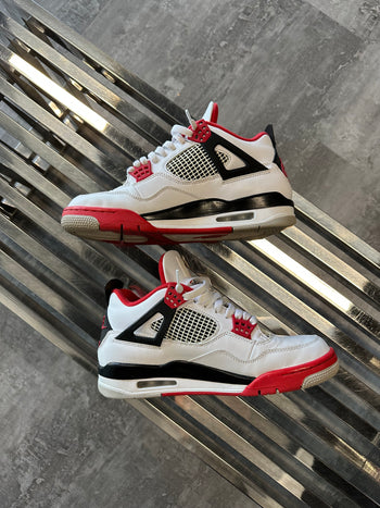 Air Jordan 4 Retro Fire Red 2020 (USED)