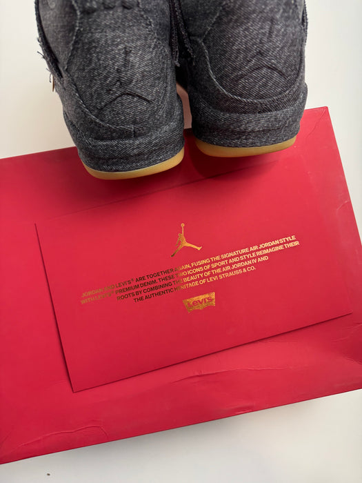 Air Jordan 4 Retro ‘Levi’s Black' (USED) | Vitnage Clothing Store Canada