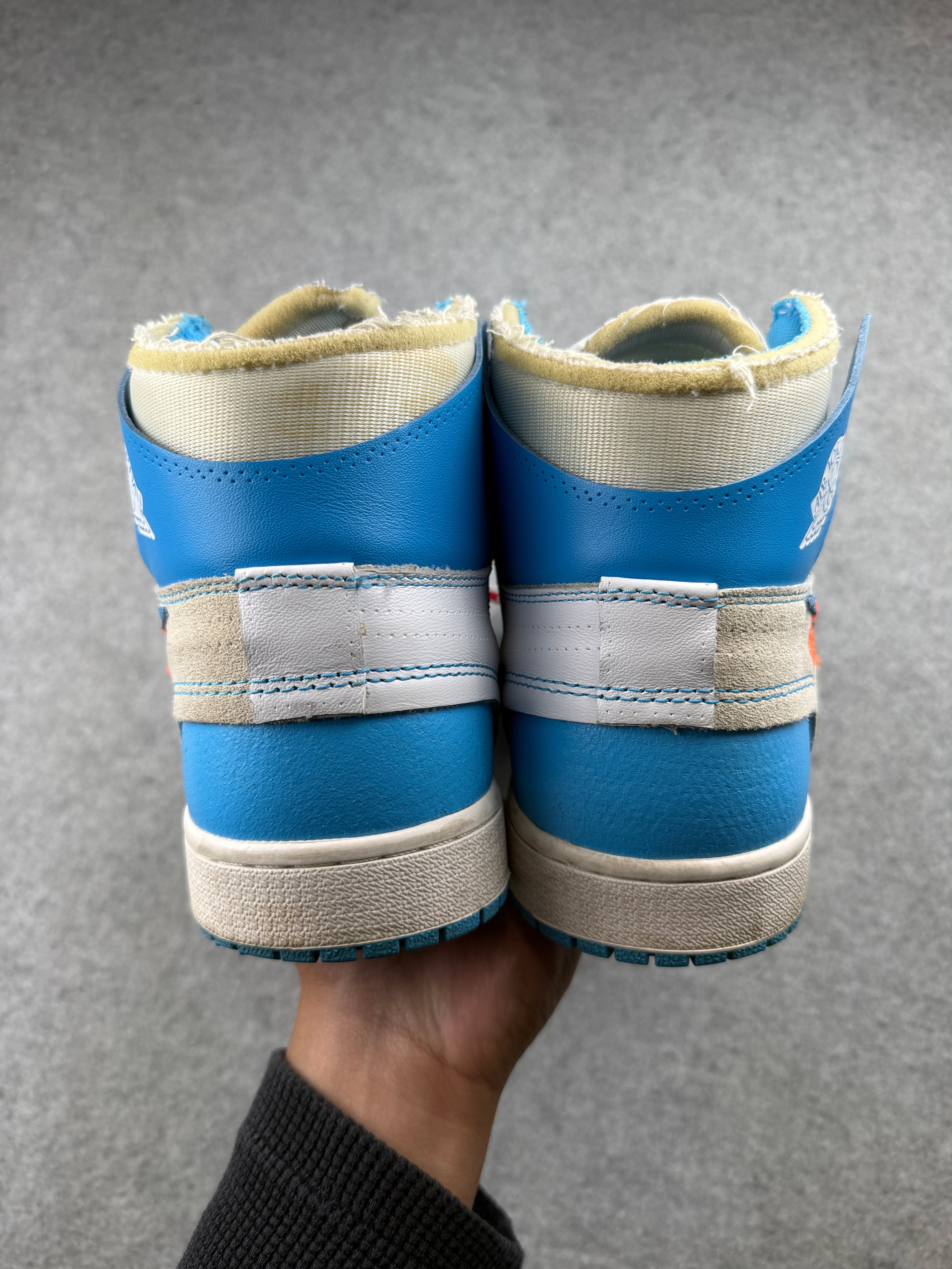 Air Jordan 1 High Retro x Off-White University Blue (USED)