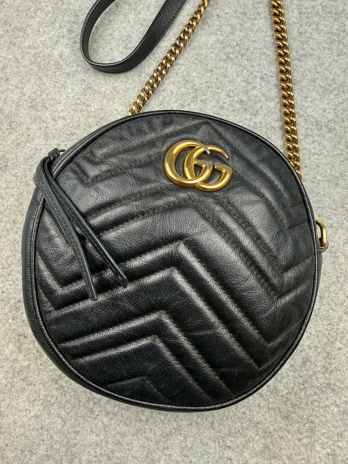 Gucci GG Marmont Mini Round Shoulder Bag Black