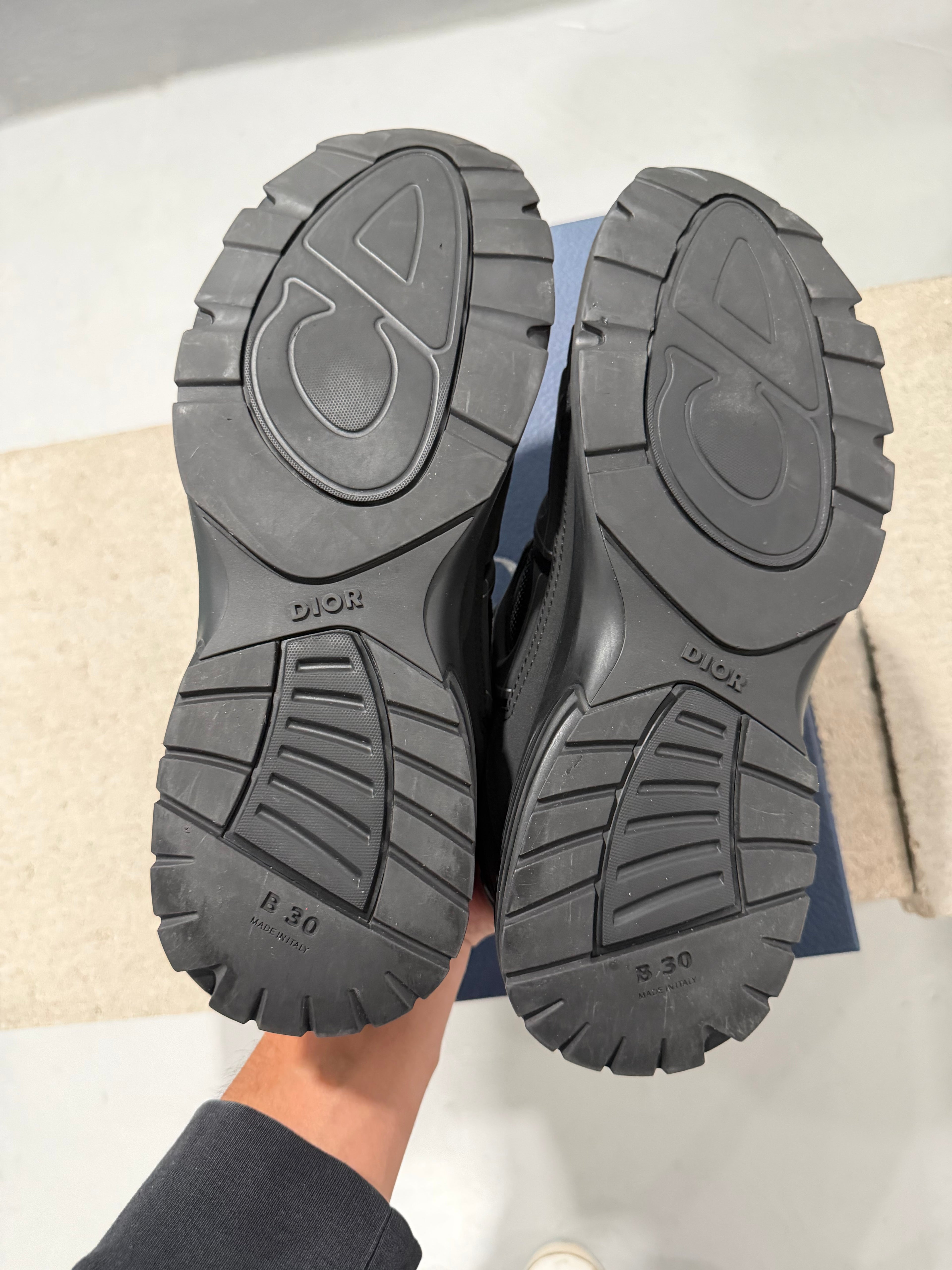 Dior B30 Triple Black (USED)