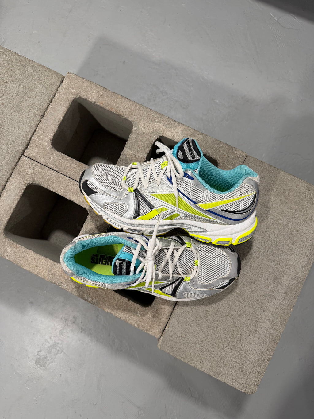 Reebok x Vetements Spike Runner 200 White/Yellow (USED)