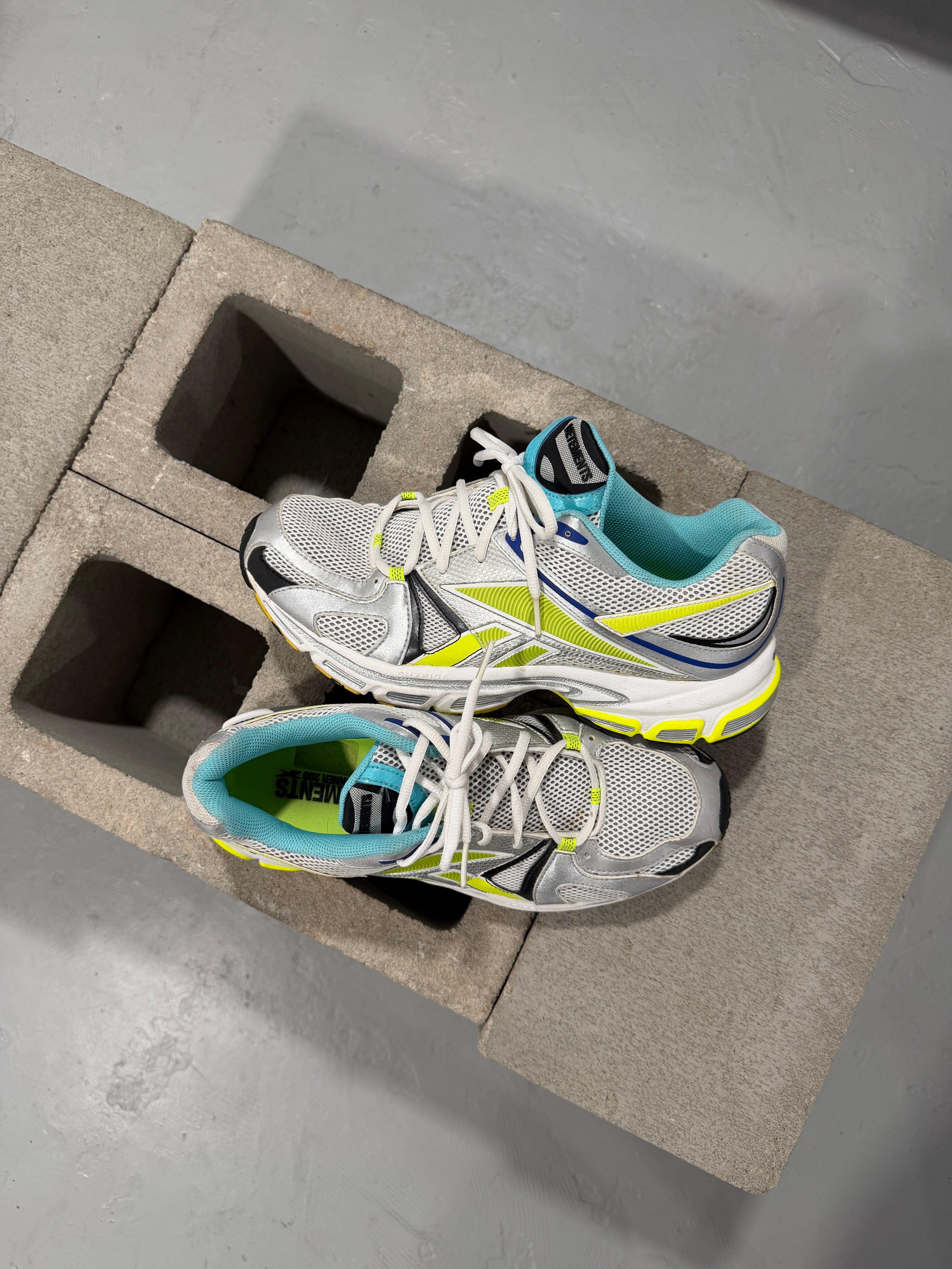 Reebok x Vetements Spike Runner 200 White/Yellow (USED)