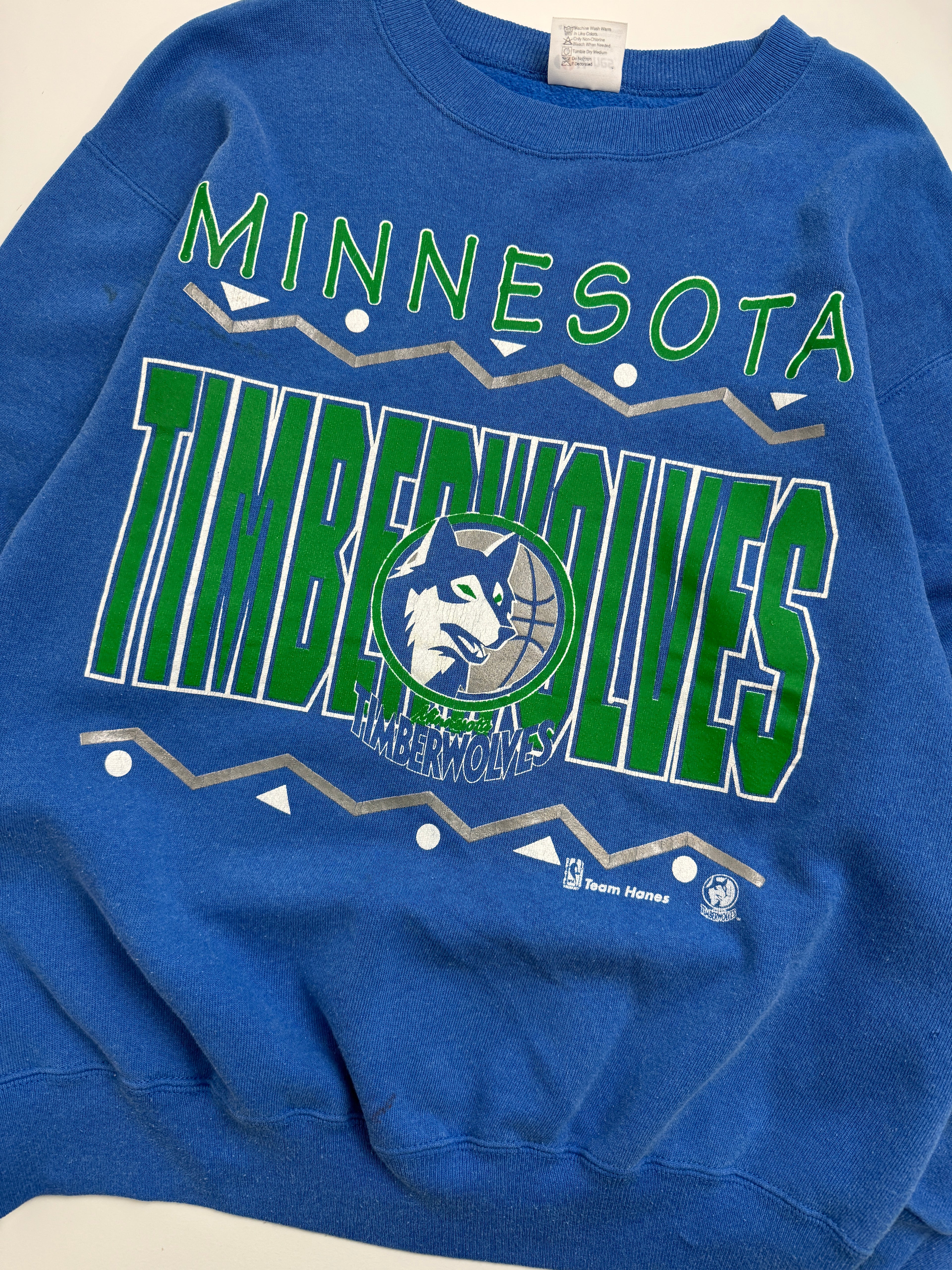 Vintage 1990's Minnesota Timberwolves Sweatshirt Blue