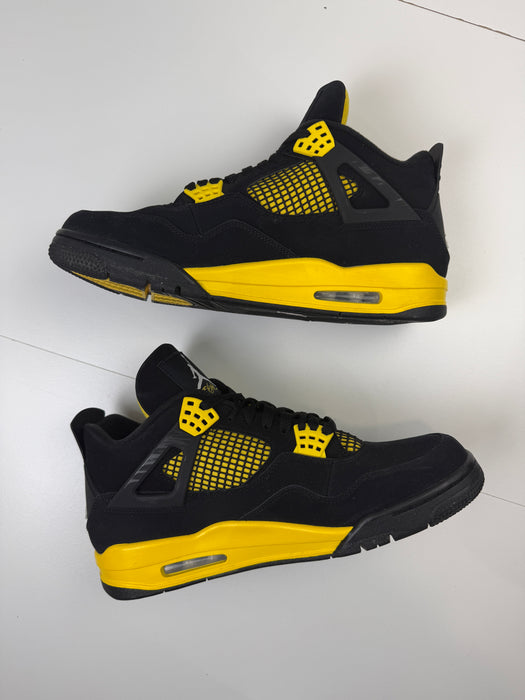Air Jordan 4 Retro Thunder 2023 (USED) | Vitnage Clothing Store Canada