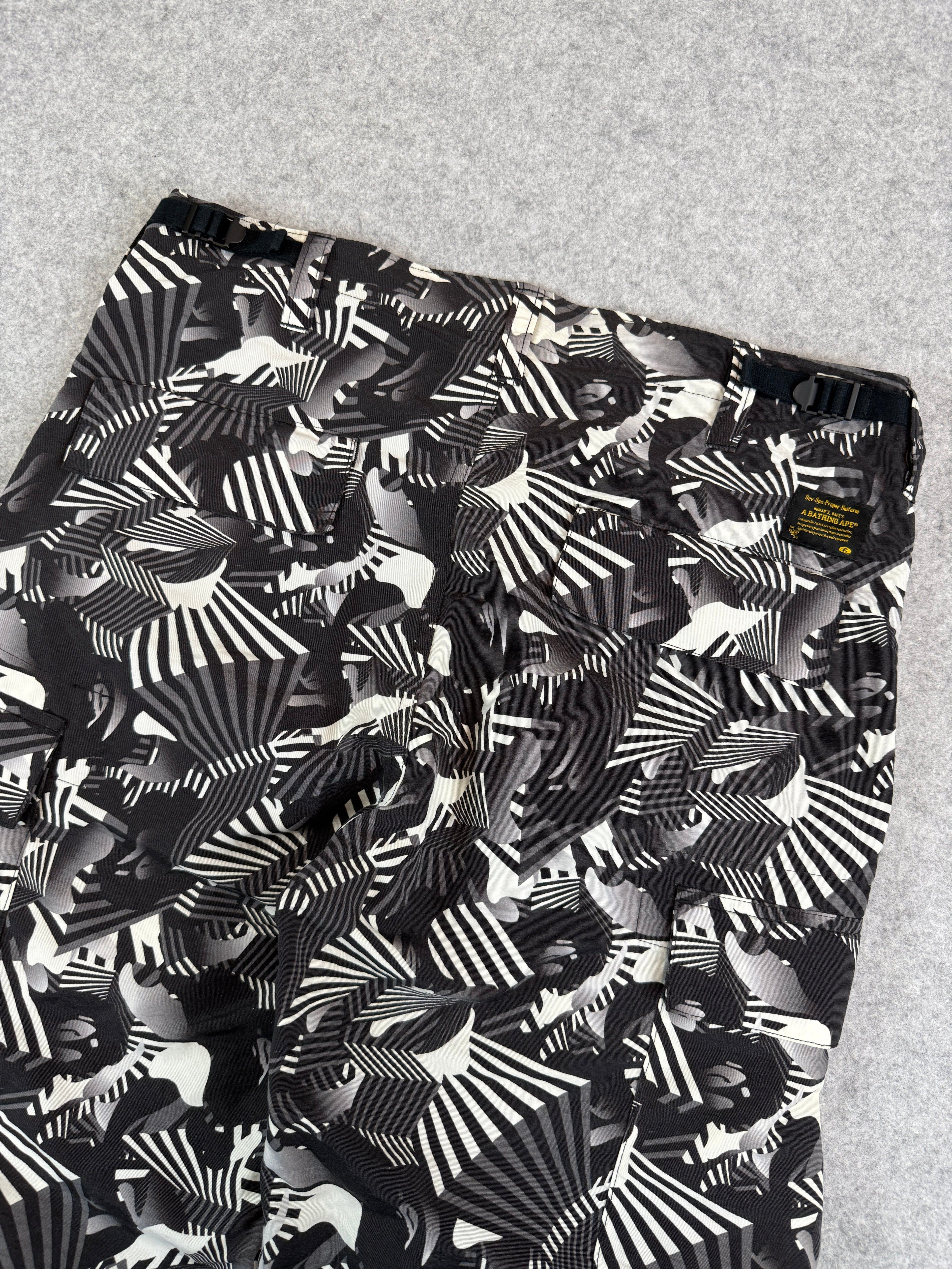 BAPE Dazzle Camo Pants Black/Grey (USED)