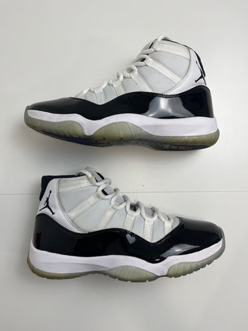 Air Jordan 11 Retro Concord 2018 (USED)