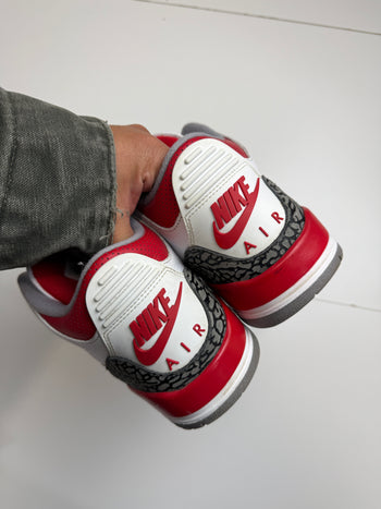 Air Jordan 3 Retro Fire Red 2022 (USED)