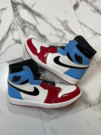 Air Jordan 1 Retro High Fearless UNC Chicago (USED)