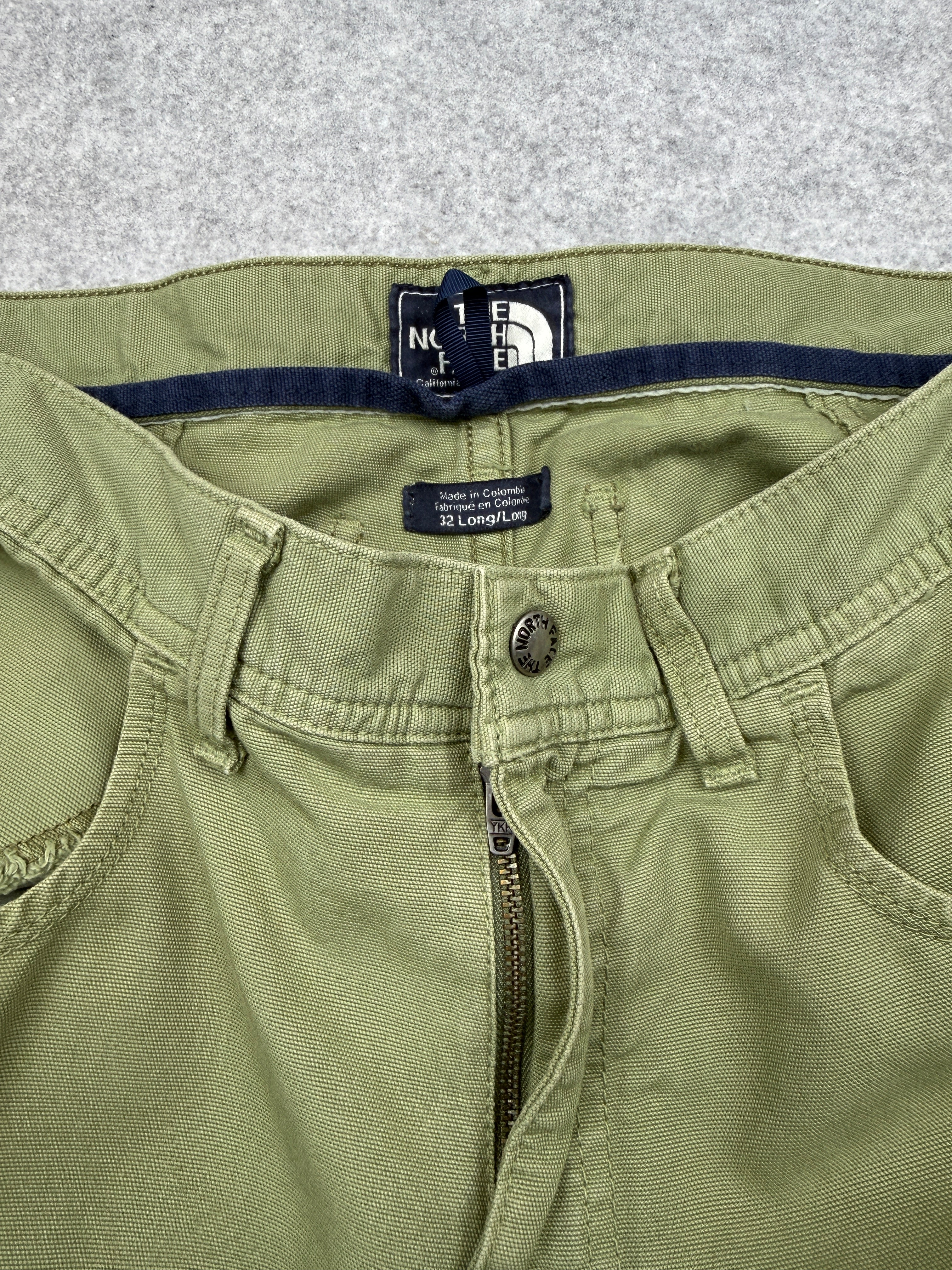 The North Face Long Cargo Shorts Green