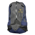 Arc'teryx x BEAMS Arro 22 Backpack Black/Navy