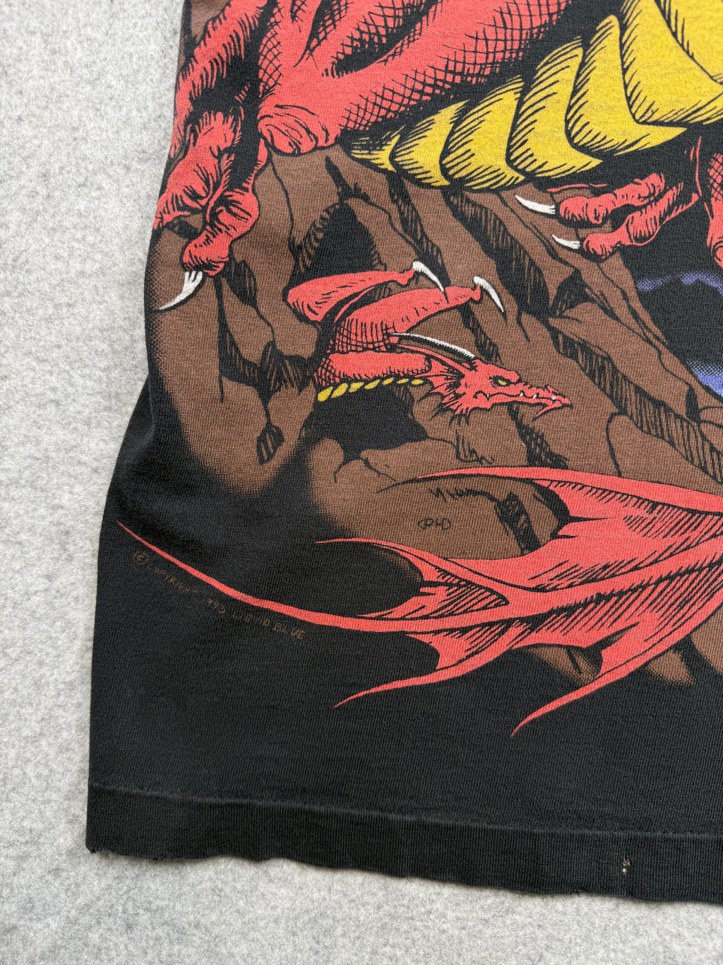 Vintage Liquid Blue Dragon AOP Faded Tee Black