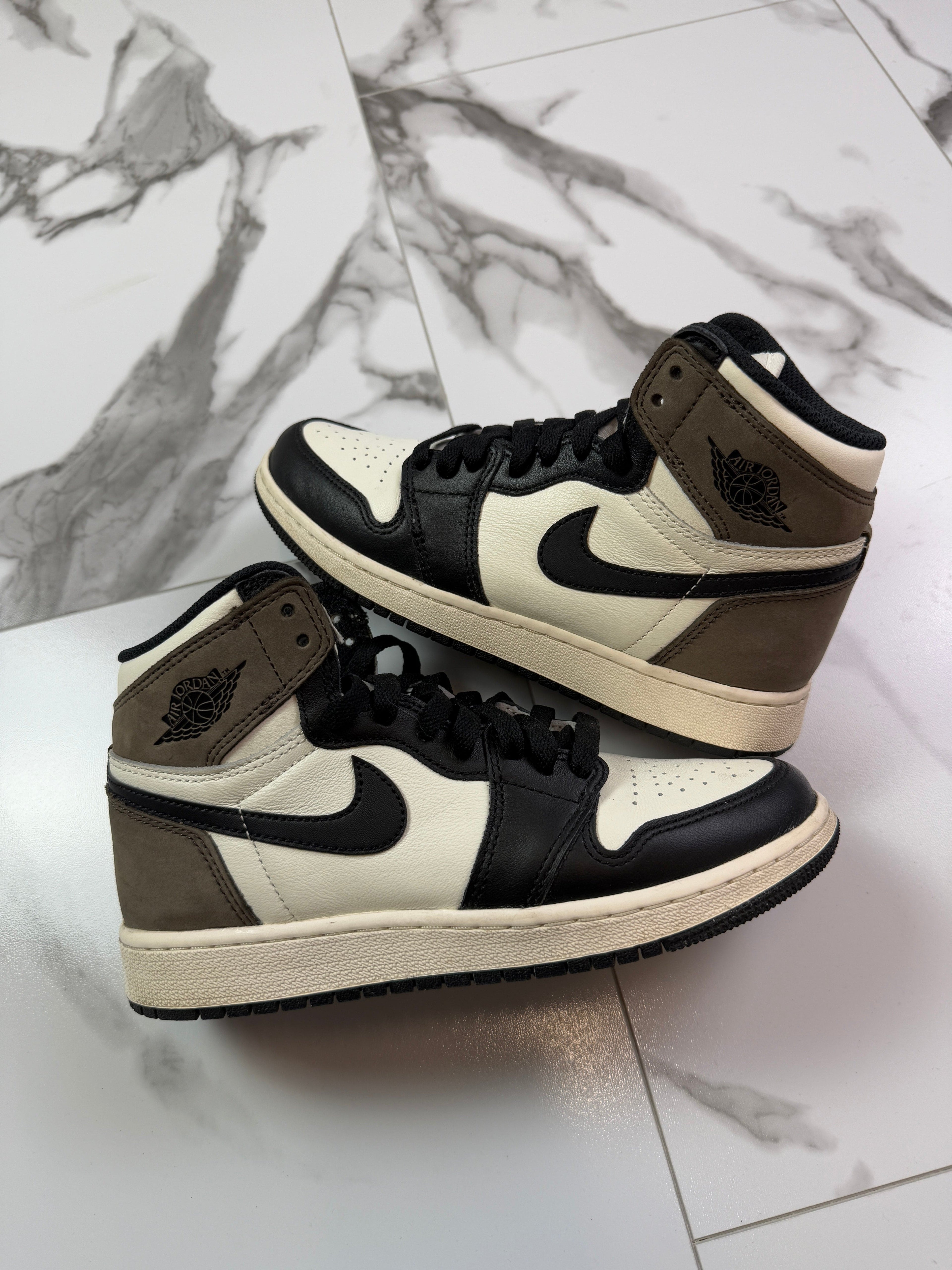 Air Jordan 1 Retro High GS Dark Mocha (USED)