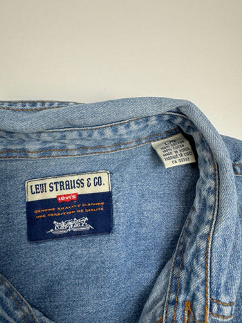 (L) Vintage Levis Orange Tab Denim Light Washed Button Up