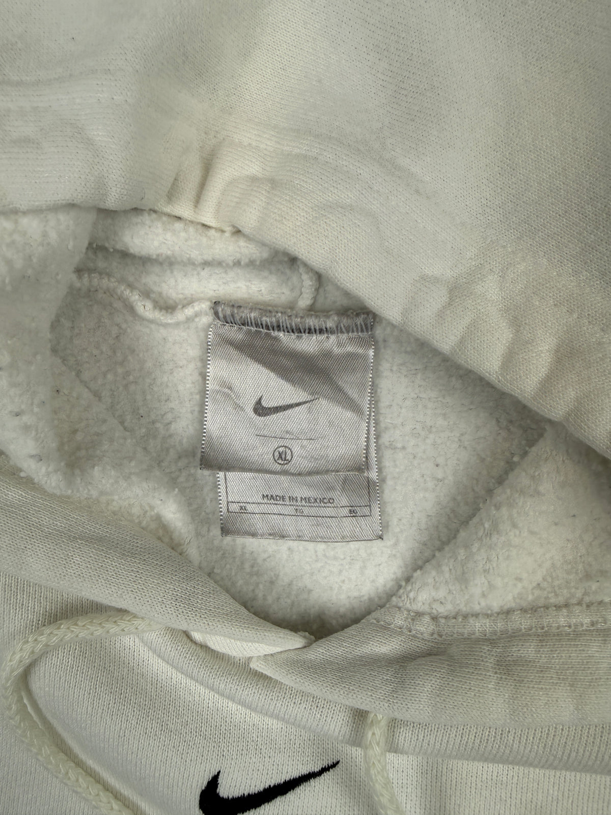 2000’s Nike Centre Swoosh Hoodie White