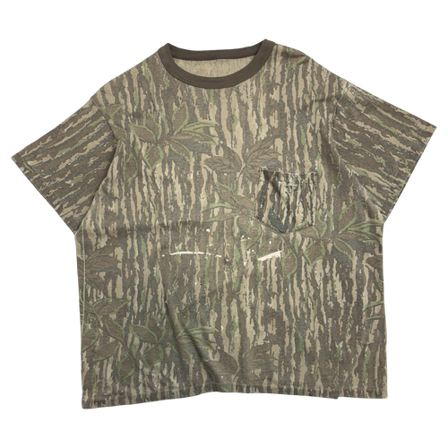 Vintage Realtree Treestand Camo Pocket Tee | Vintage Clothing Store Canada