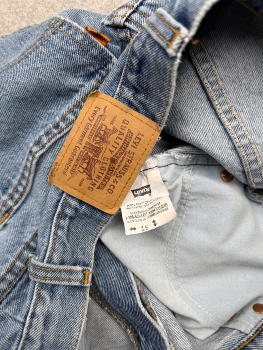Vintage Levi's Orange Tab Denim Shorts | Vitnage Clothing Store Canada