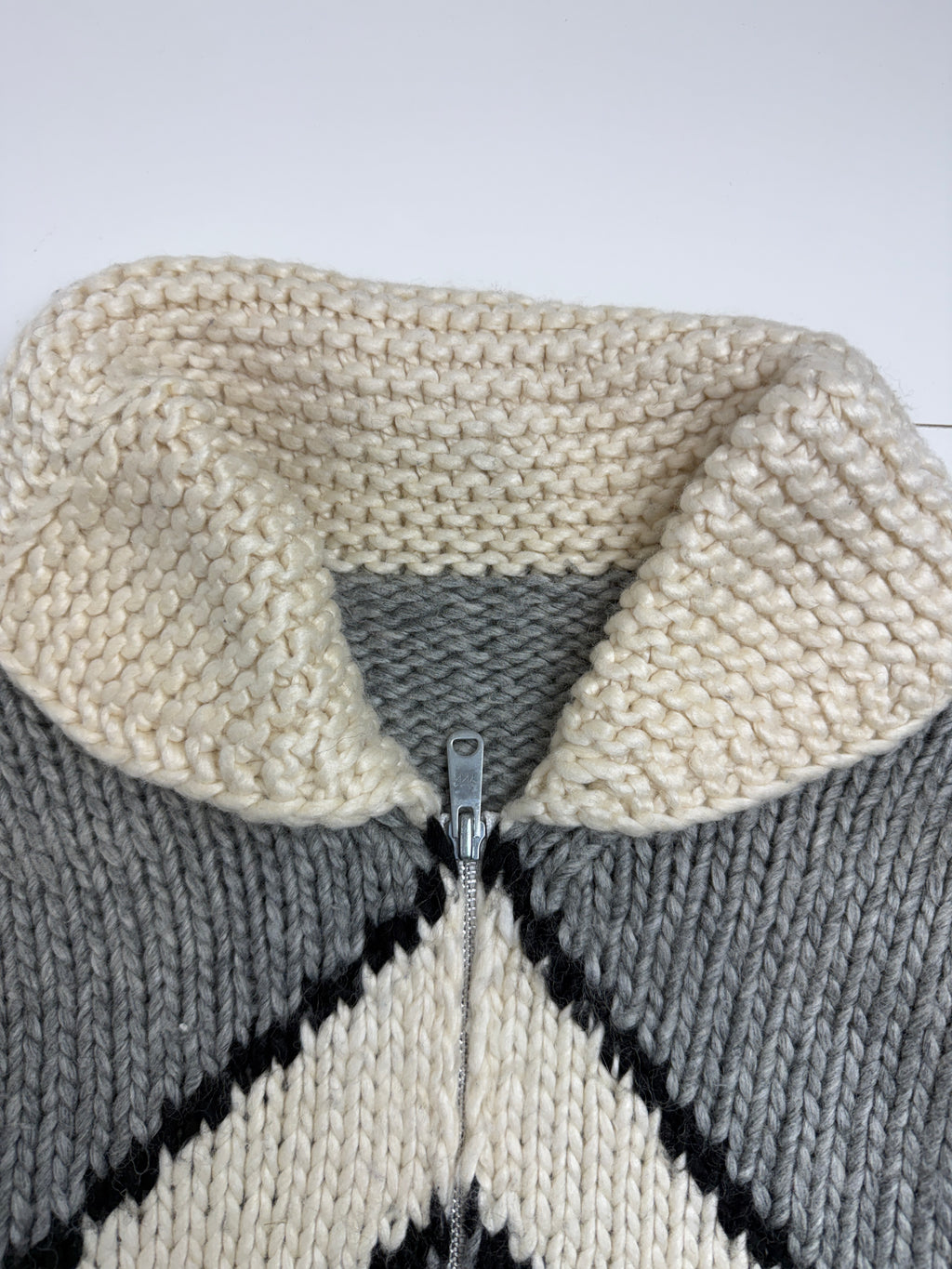 Vintage Cowichan Hockey Sticks Knitted Zip Up Sweater