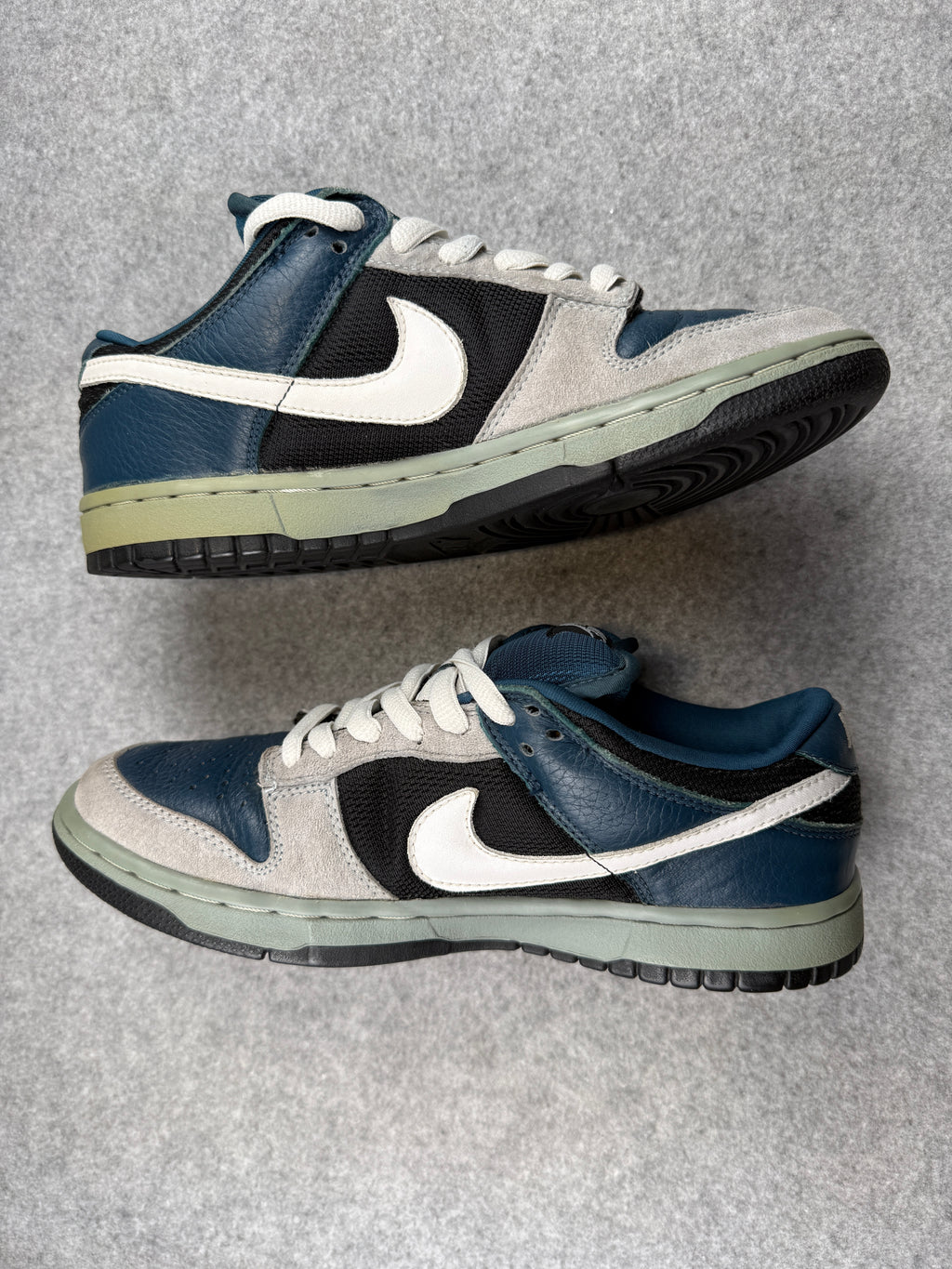 Nike Dunk Low Pro SB Futura (USED, NO BOX)