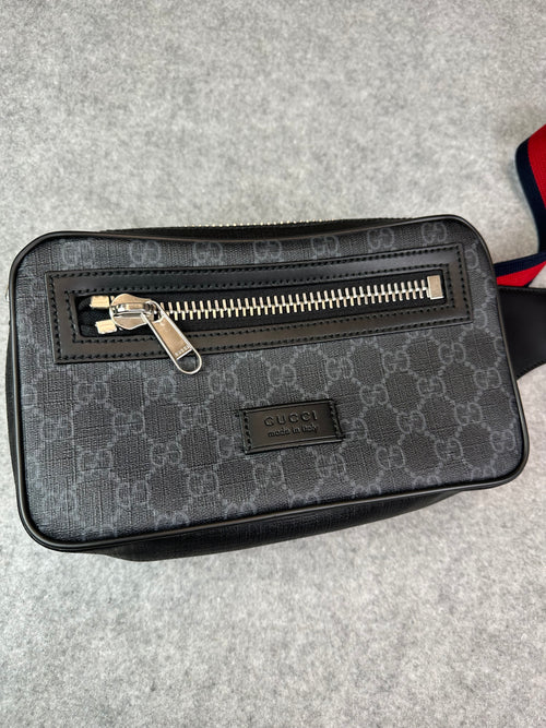 Gucci GG Supreme Belt Bag | Vintage Clothing Store Canada