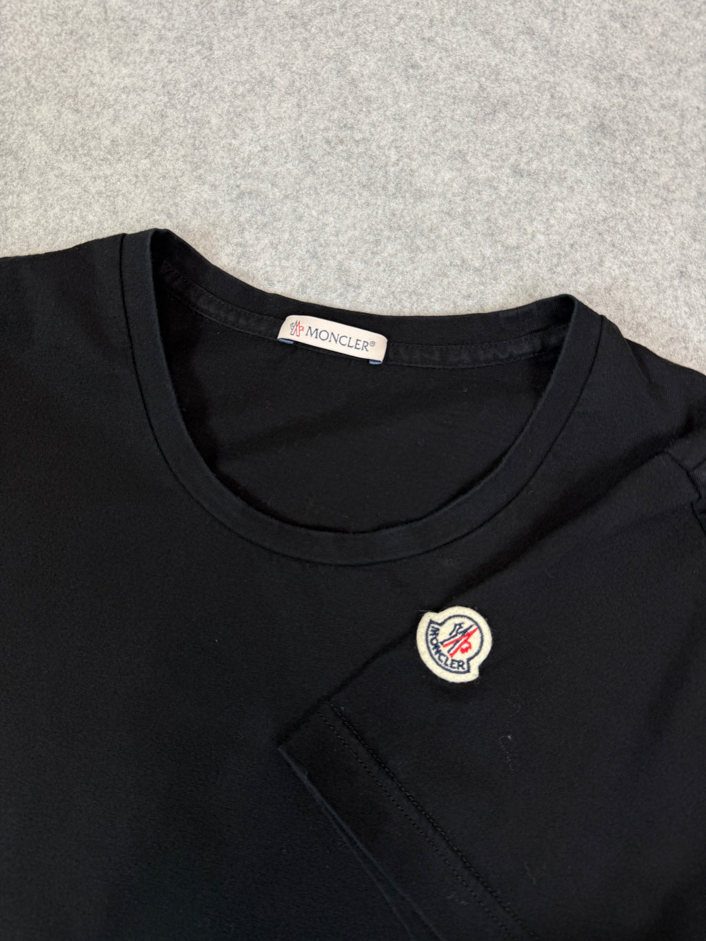 Moncler Side Patch Tee Black (USED)