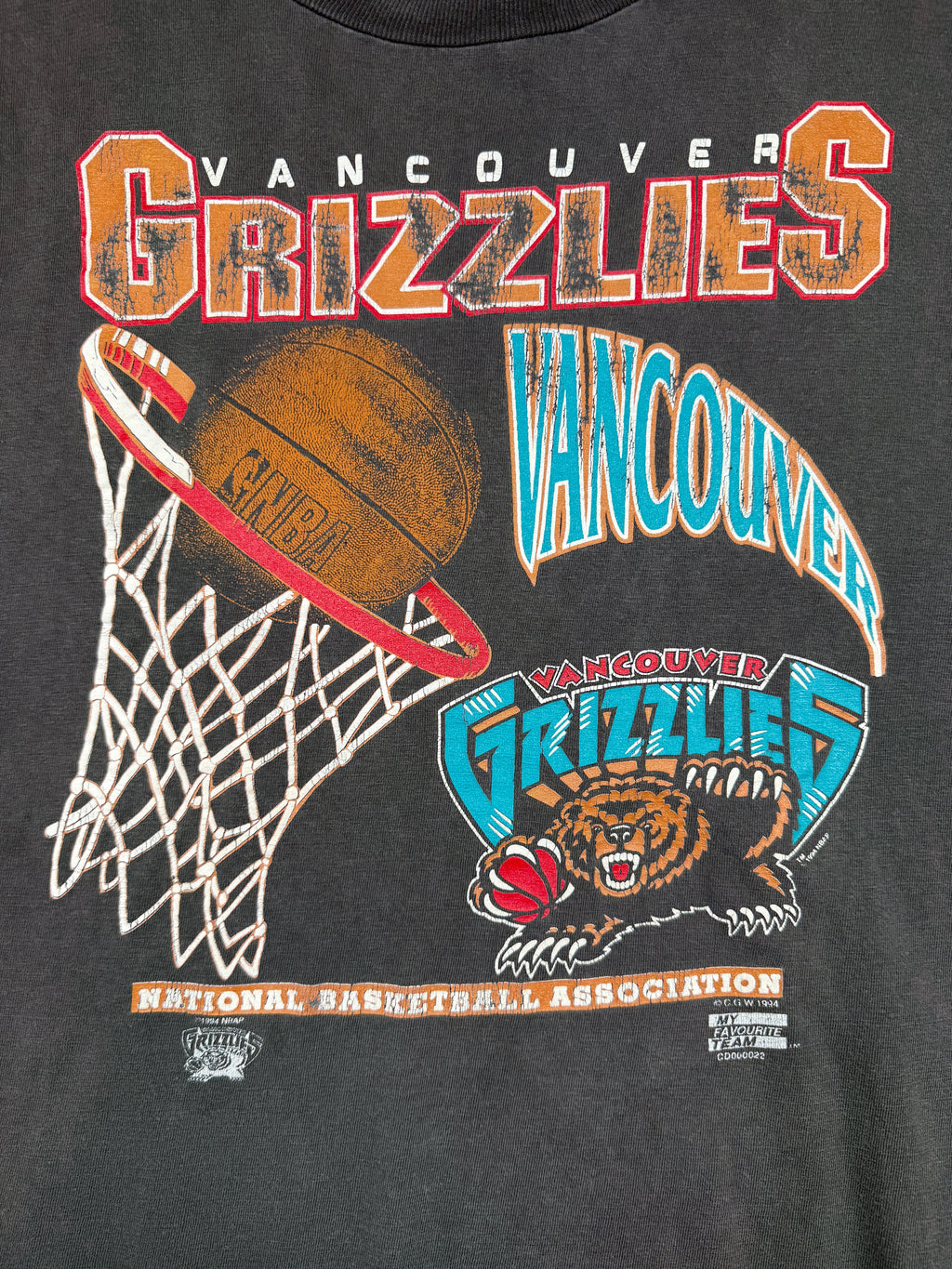 Vintage Vancouver Grizzlies Hoop Faded Tee Black