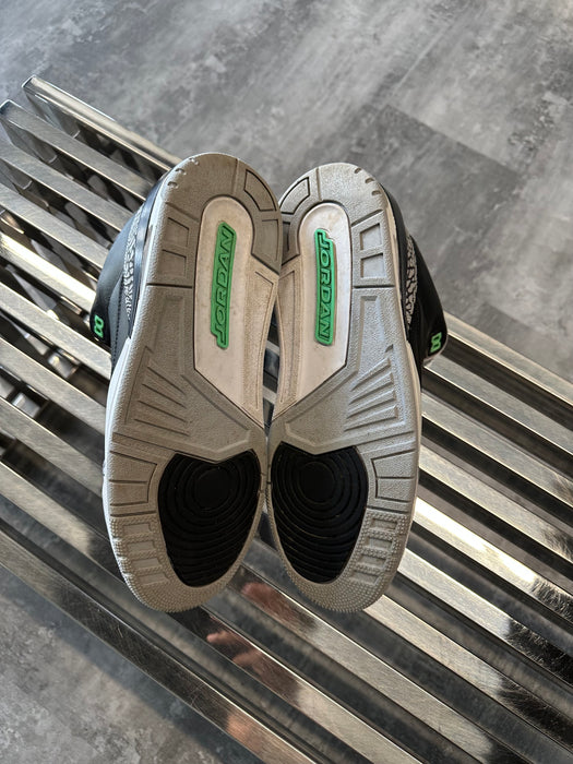 Jordan 3 Retro Green Glow (USED NO BOX) | Vitnage Clothing Store Canada