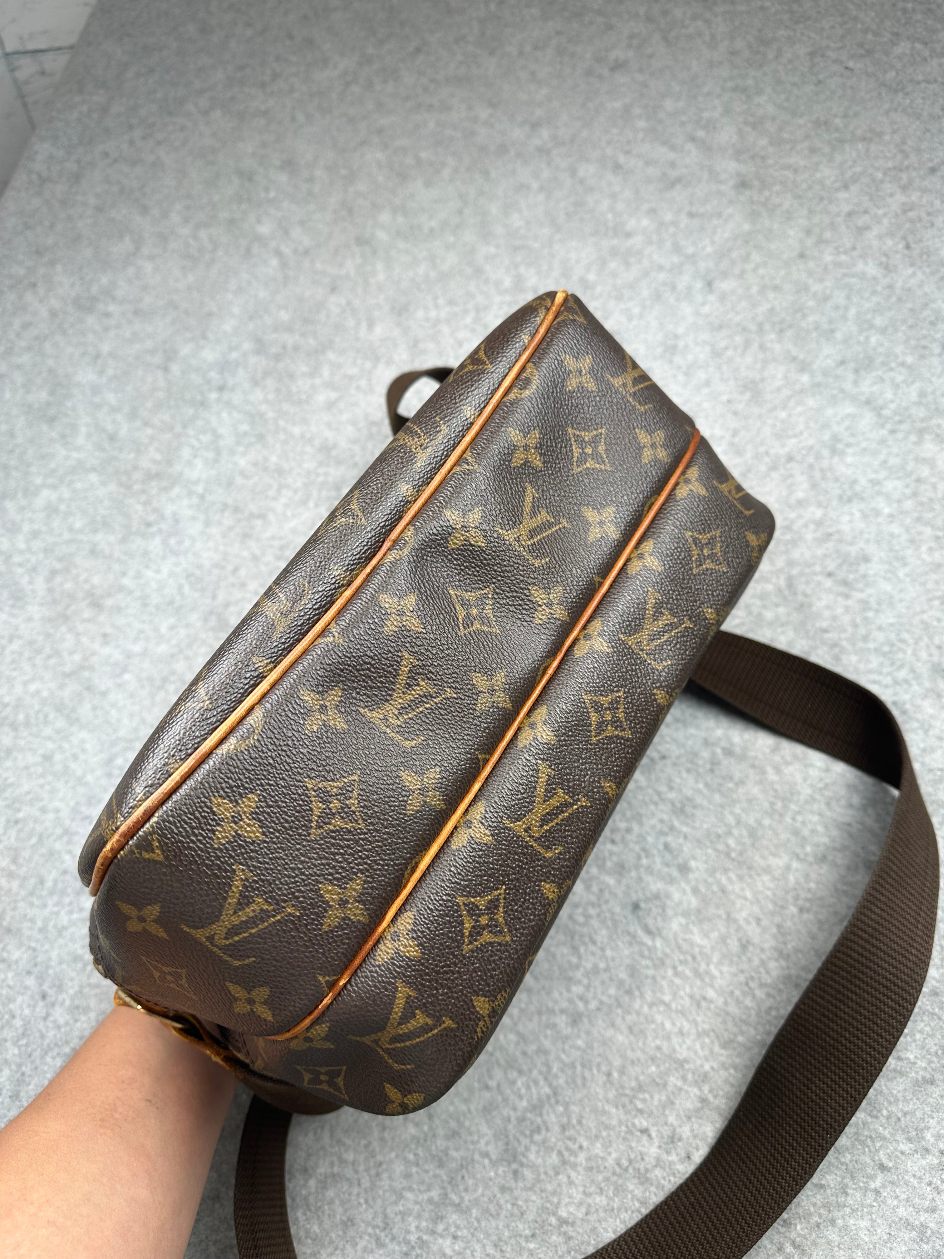 Louis Vuitton Monogram Reporter PM Shoulder Bag