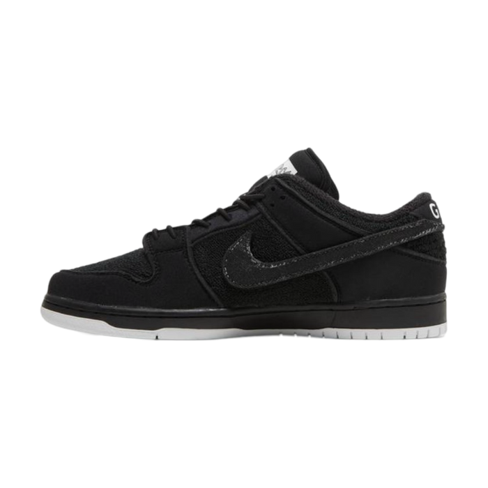 Nike SB Dunk Low Gnarhunters | Vitnage Clothing Store Canada