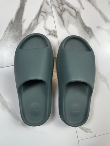 Adidas Yeezy Slide Slate Marine (USED)