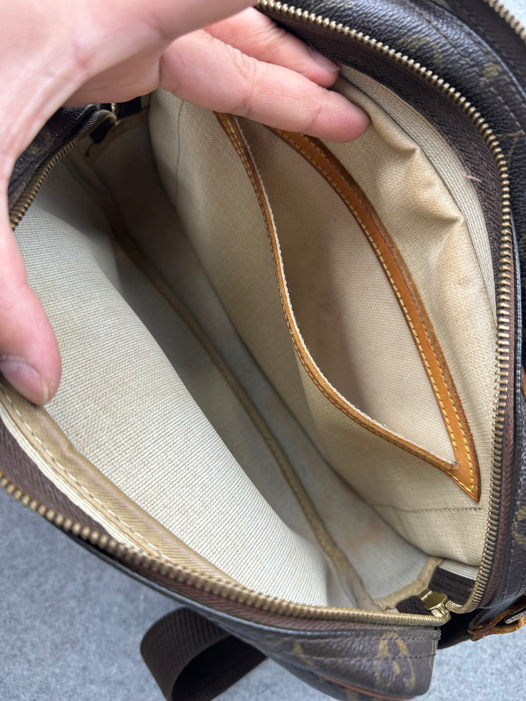 Louis Vuitton Monogram Reporter PM Shoulder Bag