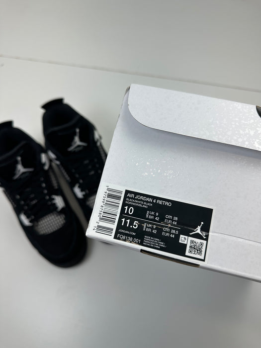 Air Jordan 4 Retro White Thunder (USED) | Vitnage Clothing Store Canada