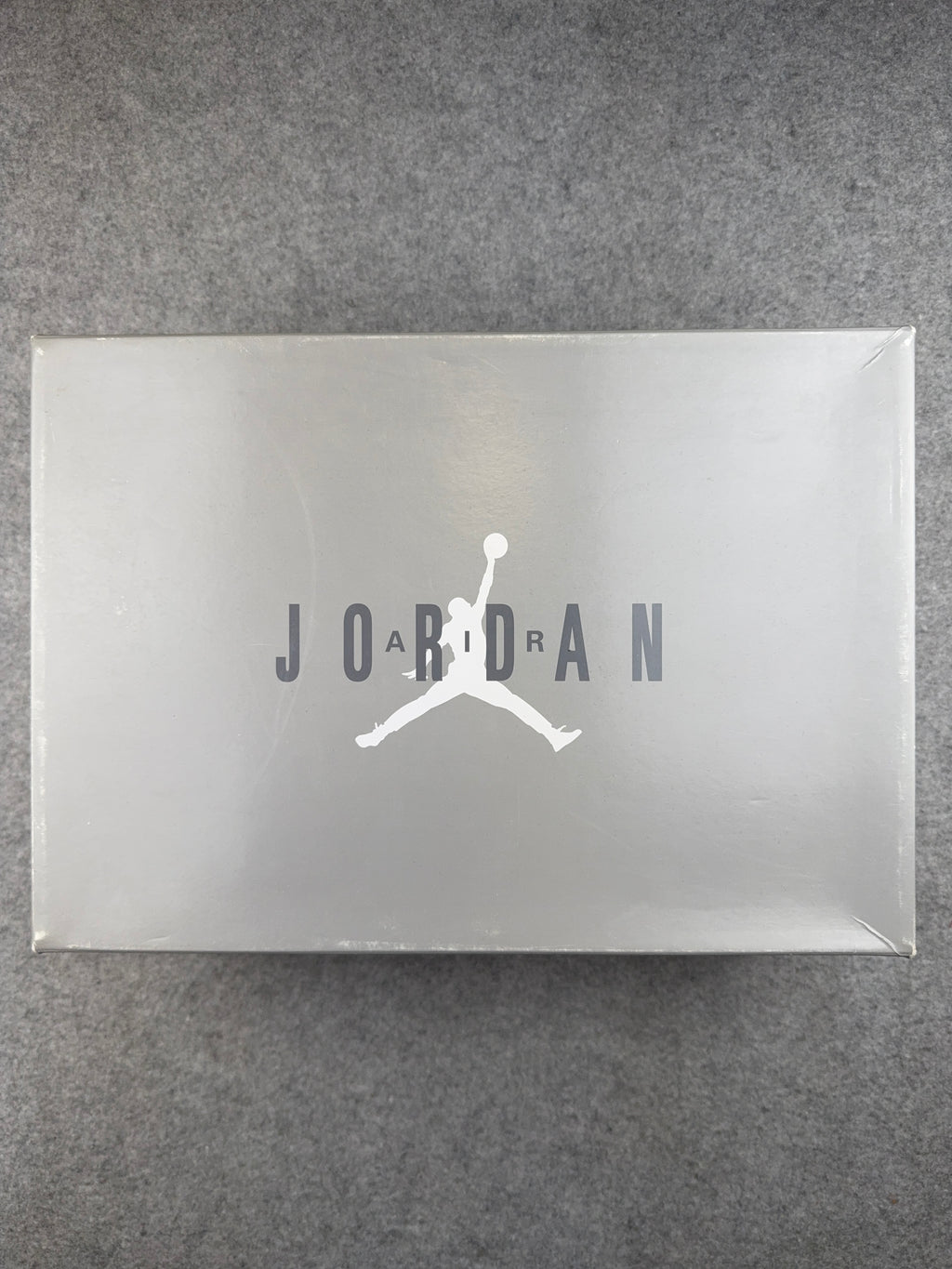 Air Jordan 11 Retro Cool Grey 2021 (USED)