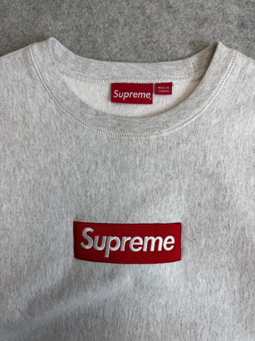Supreme Box Logo Crewneck Ash Grey (USED) | Vitnage Clothing Store Canada