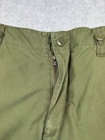 Vintage Military Issued Cargo Shorts Green