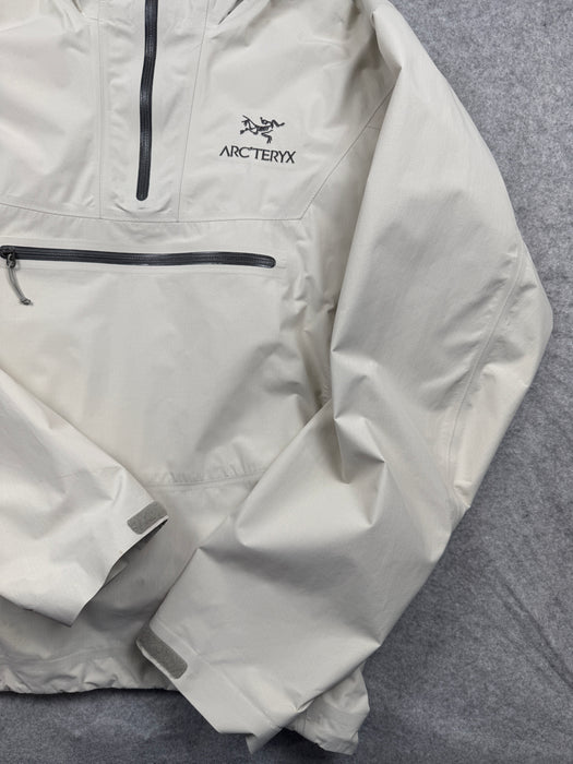 Arc'teryx Alpha SL Anorak Pullover Shell Cream (USED) | Vitnage Clothing Store Canada