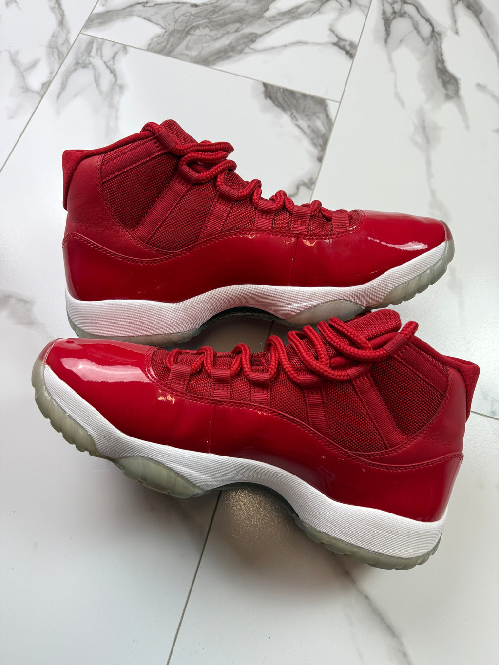 Air Jordan 11 Retro Win Like 96 (USED)