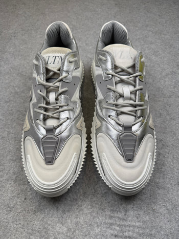 Valentino Garavani Wade Runner Sneakers (NEW, NO BOX)