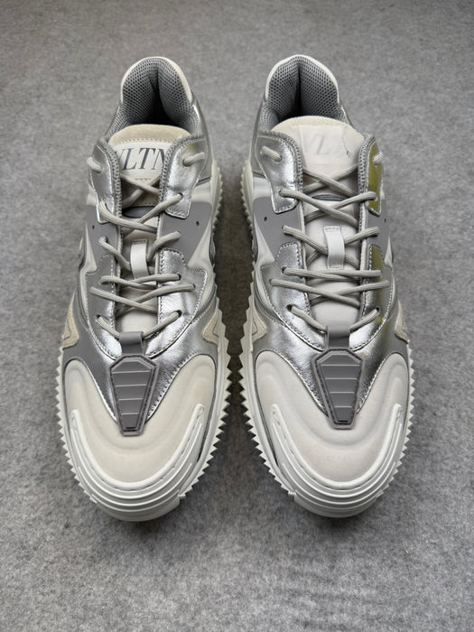 Valentino Garavani Wade Runner Sneakers (NEW, NO BOX) | Vitnage Clothing Store Canada