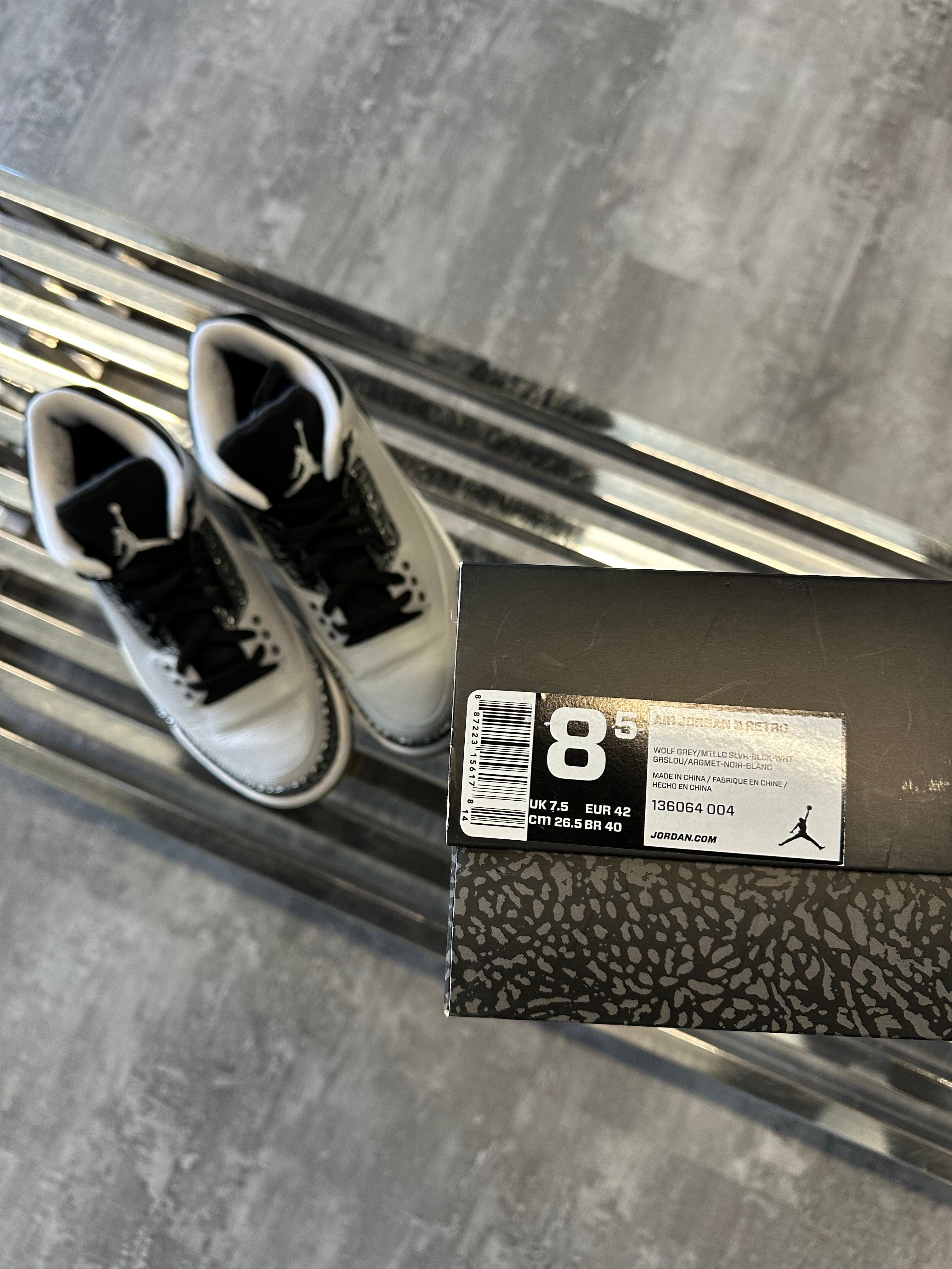 Air Jordan 3 Retro Wolf Grey (USED)