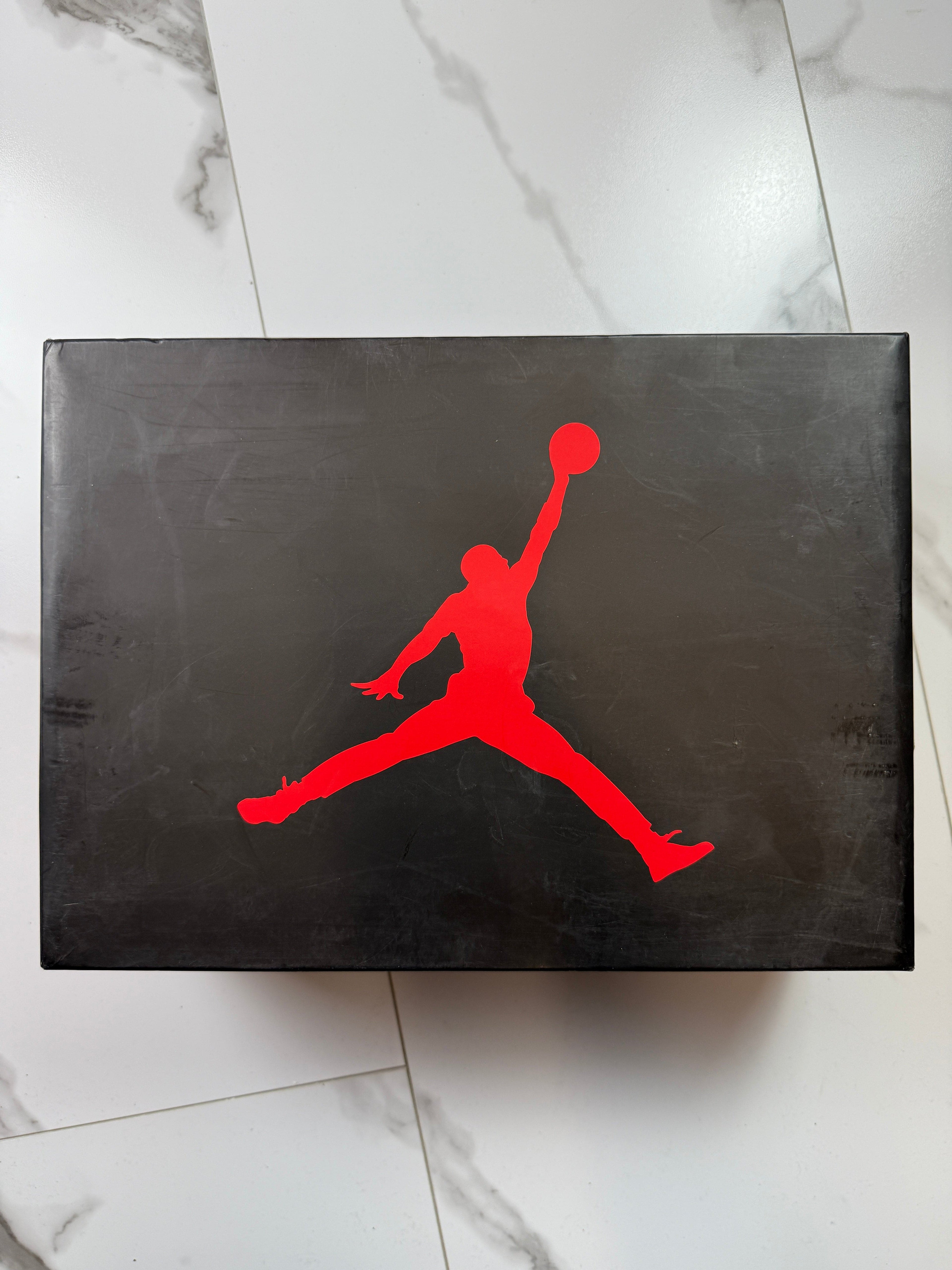 Air Jordan 11 Retro Win Like 96 (USED)