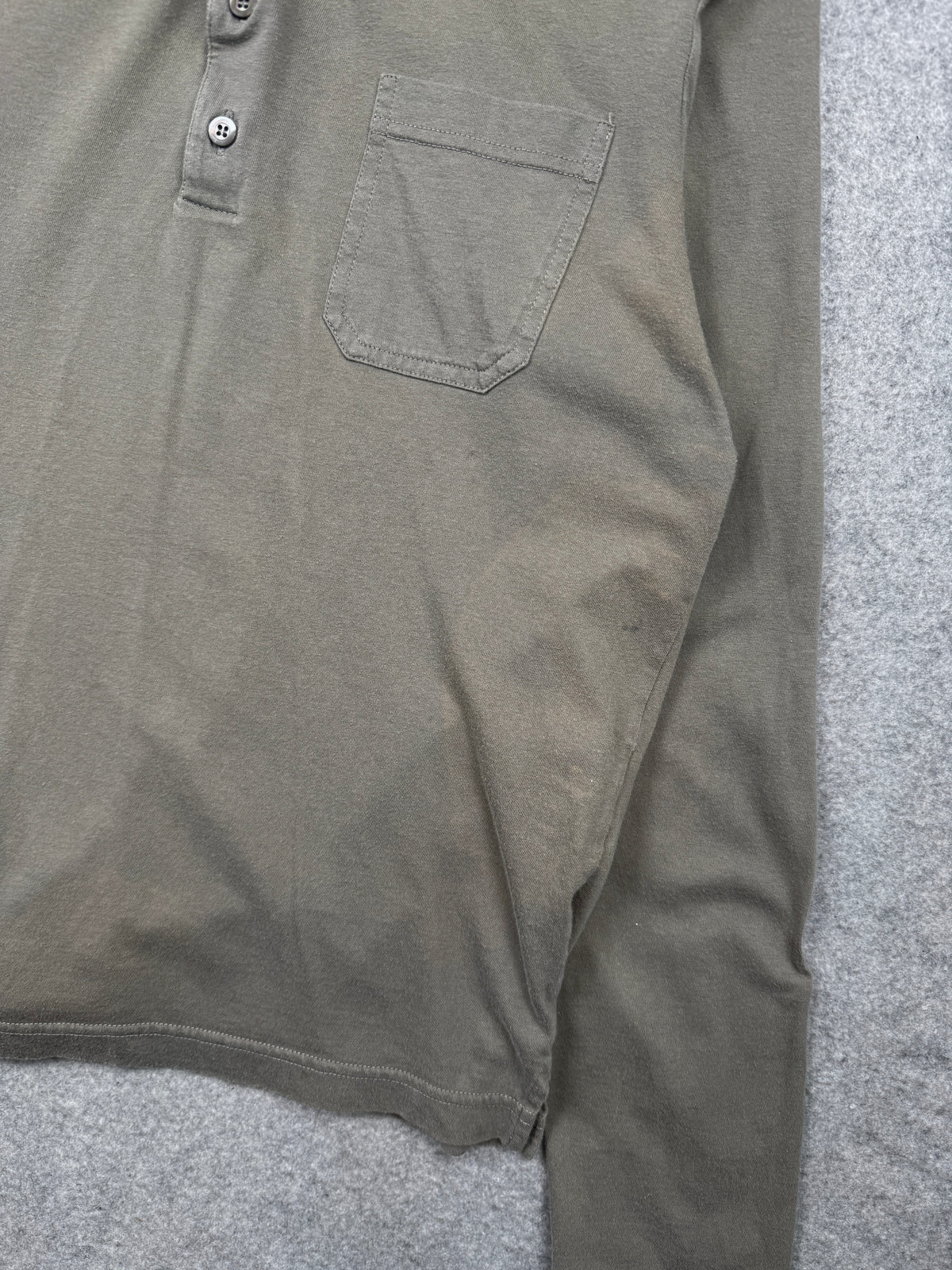 Prada Henley Longsleeve Beige (USED)