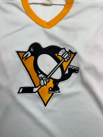 (L) Vintage NHL Pittsburgh Penguins Hockey Jersey White