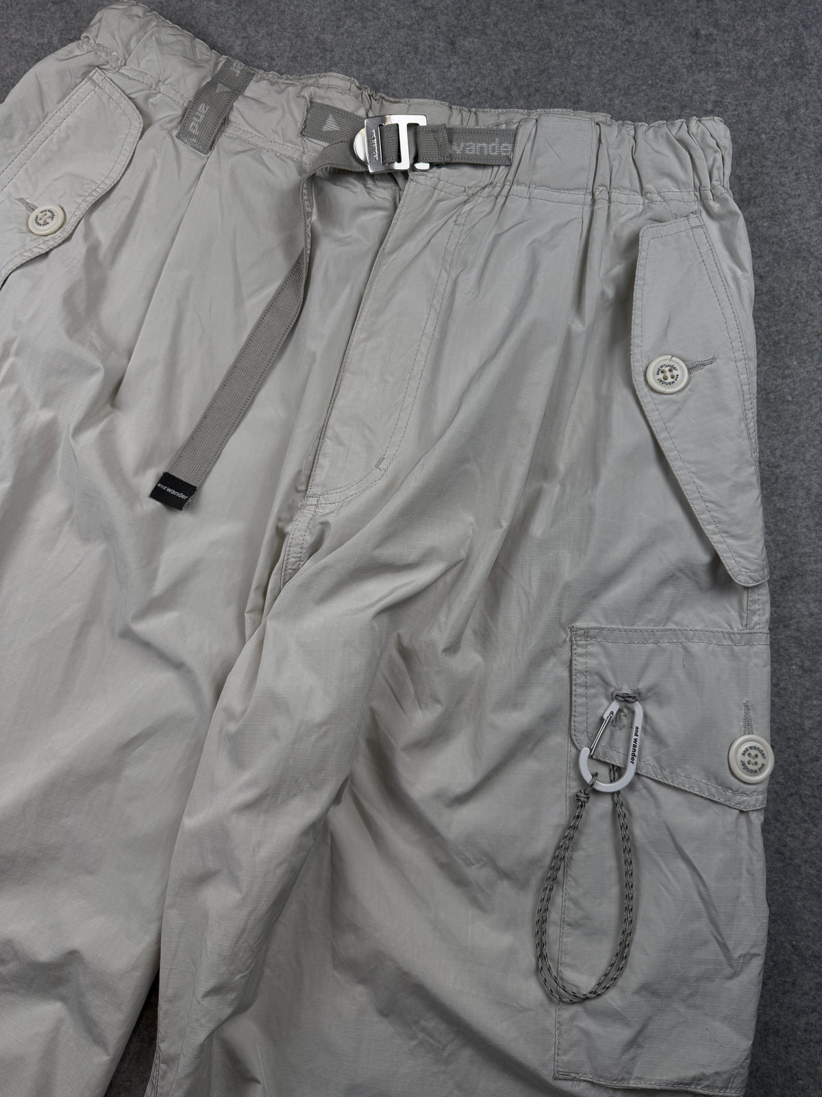 and Wander Oversized Cargo Pants Off-White (USED)
